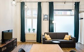 Stylish Loft Close To Boxhagener Platz